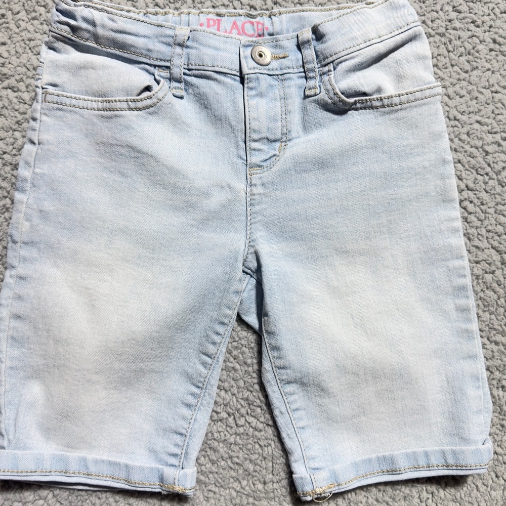 👉The Children' Place Girls 6X/7 Light Wash Denim Bermuda Shorts Adjustable Waist